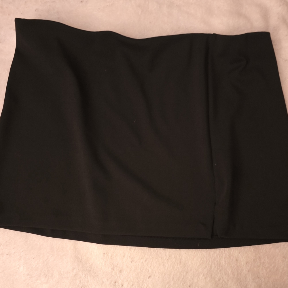 Elegant Black Skirt